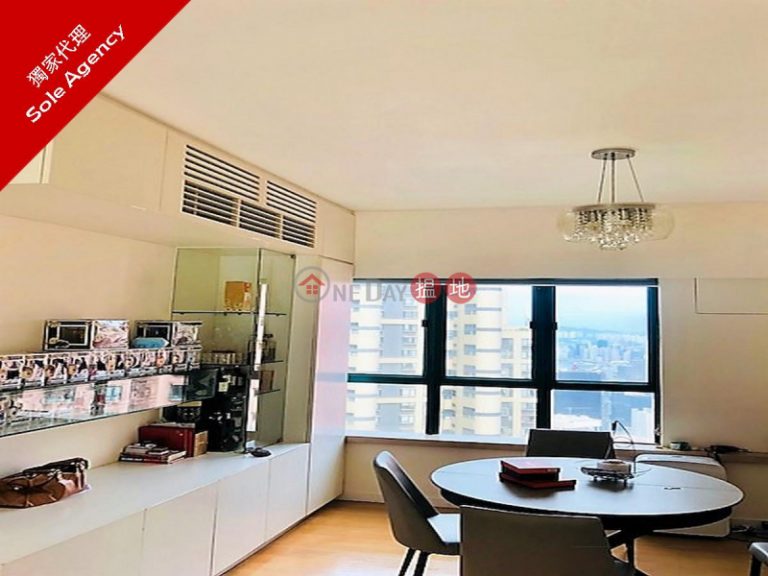 2 Bedroom Flat for Sale in Central Mid Levels