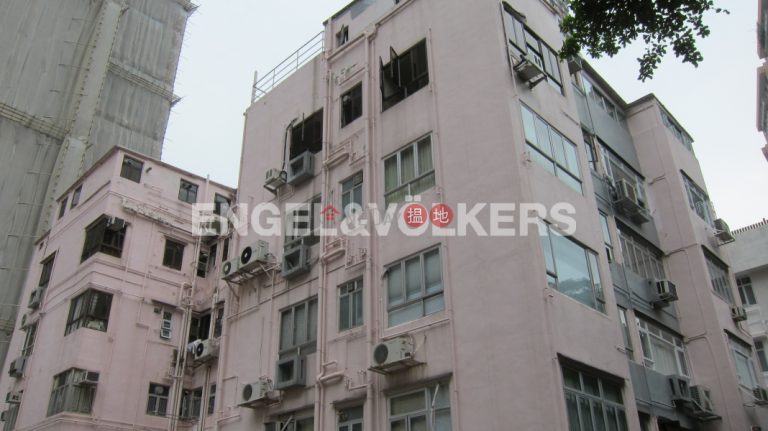 Expat Family Flat for Sale in Mid Levels West