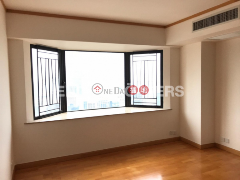 4 Bedroom Luxury Flat for Rent in Central Mid Levels