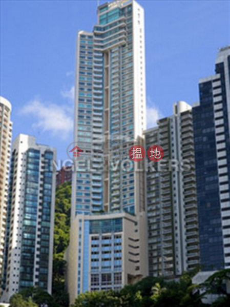 3 Bedroom Family Flat for Rent in Central Mid Levels