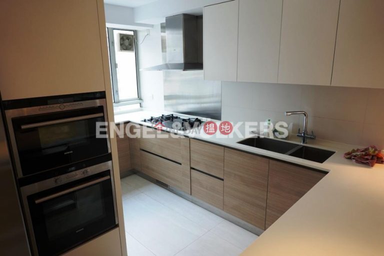 3 Bedroom Family Flat for Rent in Central Mid Levels