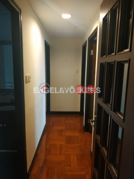 3 Bedroom Family Flat for Rent in Central Mid Levels