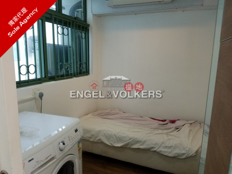 3 Bedroom Family Flat for Sale in Mid Levels West