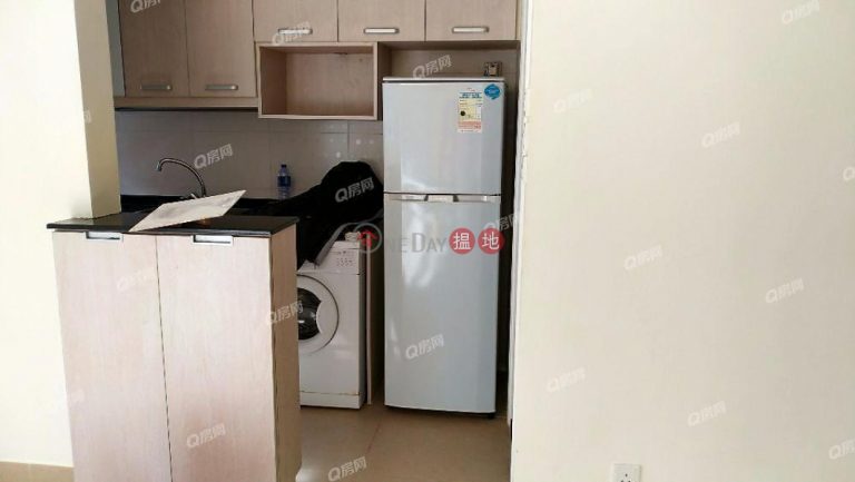Bonham Crest | 2 bedroom Mid Floor Flat for Sale