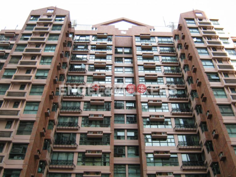 Studio Flat for Sale in Mid Levels West