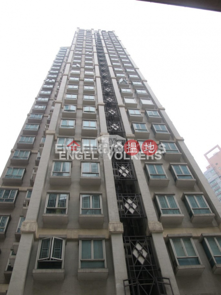 1 Bed Flat for Sale in Mid Levels West