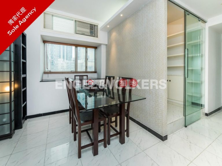 3 Bedroom Family Flat for Sale in Mid Levels West