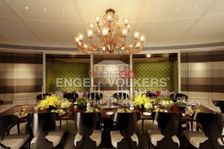 4 Bedroom Luxury Flat for Sale in Mid Levels West
