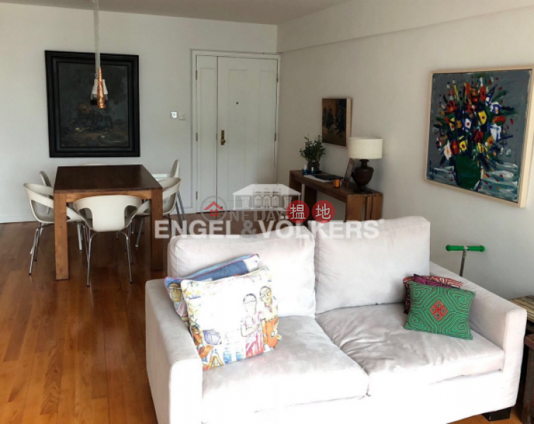 3 Bedroom Family Flat for Sale in Mid Levels West