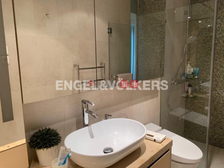 2 Bedroom Flat for Rent in Central Mid Levels