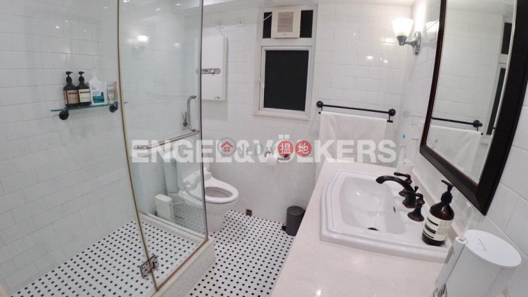1 Bed Flat for Sale in Mid Levels West