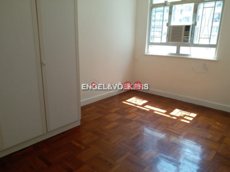 3 Bedroom Family Flat for Rent in Central Mid Levels