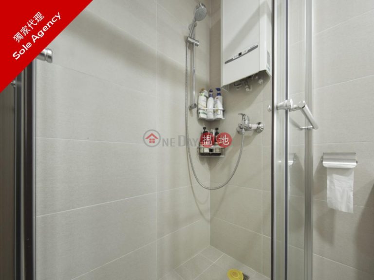 3 Bedroom Family Flat for Sale in Mid Levels West