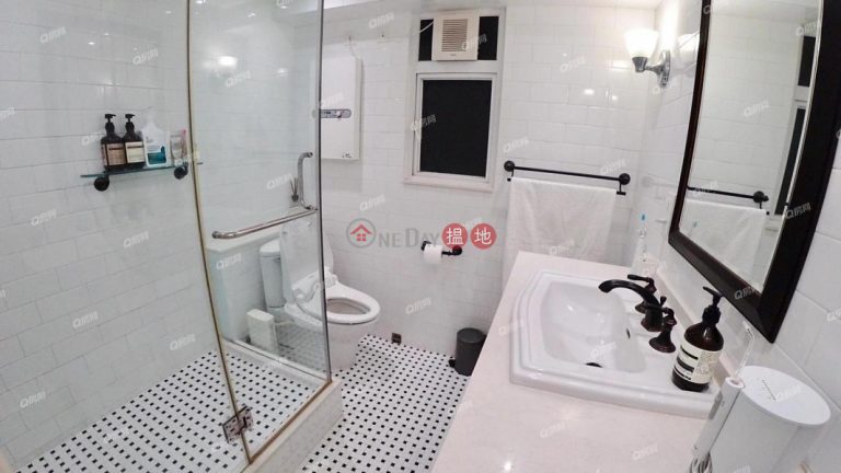 Fairview Height | 1 bedroom Mid Floor Flat for Sale