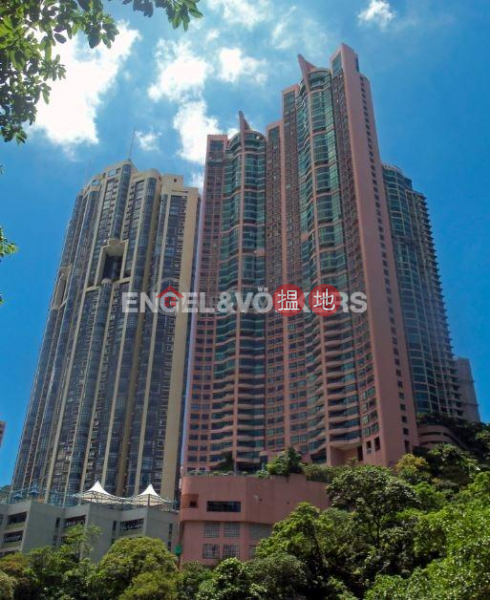 3 Bedroom Family Flat for Rent in Central Mid Levels