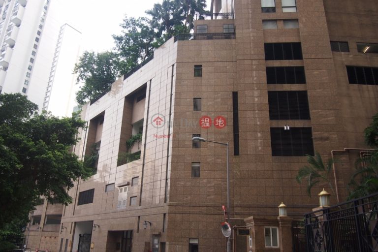 3 Bedroom Family Flat for Sale in Central Mid Levels