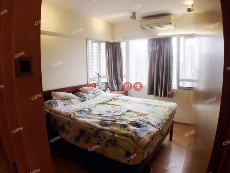 Block B Grandview Tower | 3 bedroom High Floor Flat for Sale