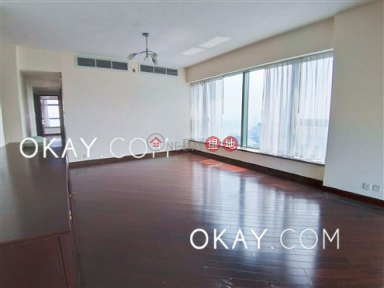 Exquisite 4 bed on high floor with balcony & parking | Rental