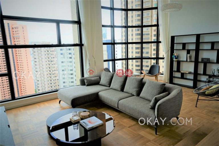 Unique 4 bedroom with parking | Rental