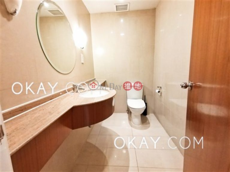 Efficient 3 bedroom with parking | Rental