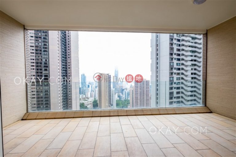 Luxurious 3 bedroom on high floor with balcony | Rental