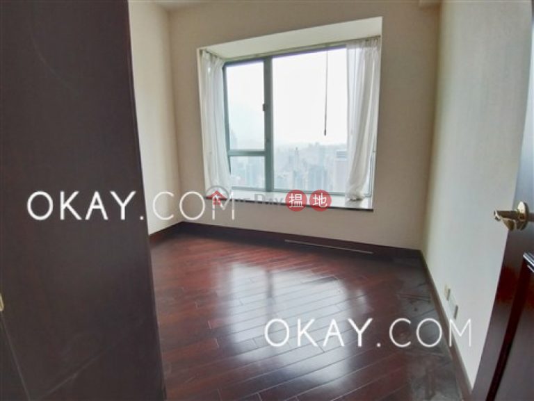 Exquisite 4 bed on high floor with balcony & parking | Rental