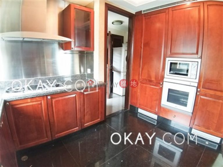 Exquisite 4 bed on high floor with balcony & parking | Rental
