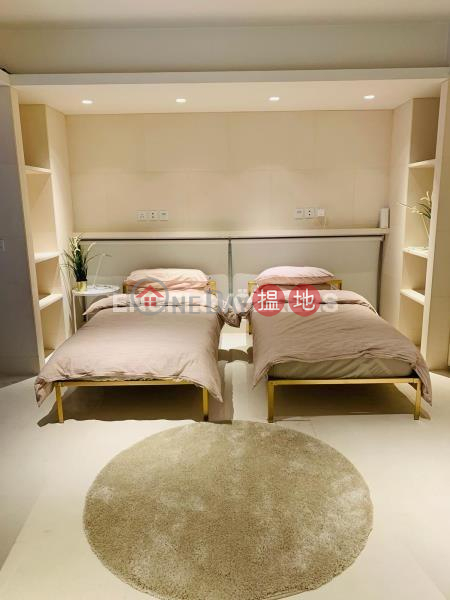 2 Bedroom Flat for Rent in Central Mid Levels