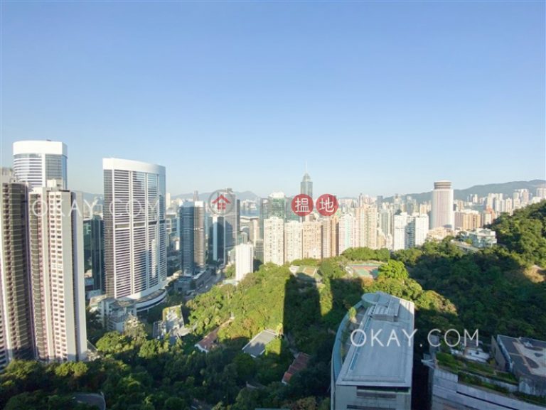 Lovely 3 bedroom with harbour views, balcony | Rental