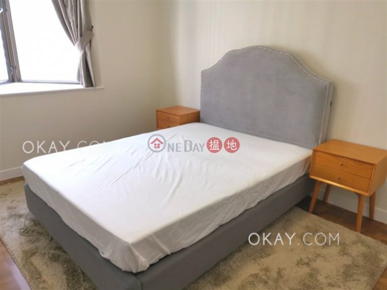 Beautiful 4 bedroom with parking | Rental