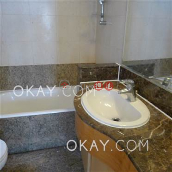Elegant 3 bedroom with parking | Rental