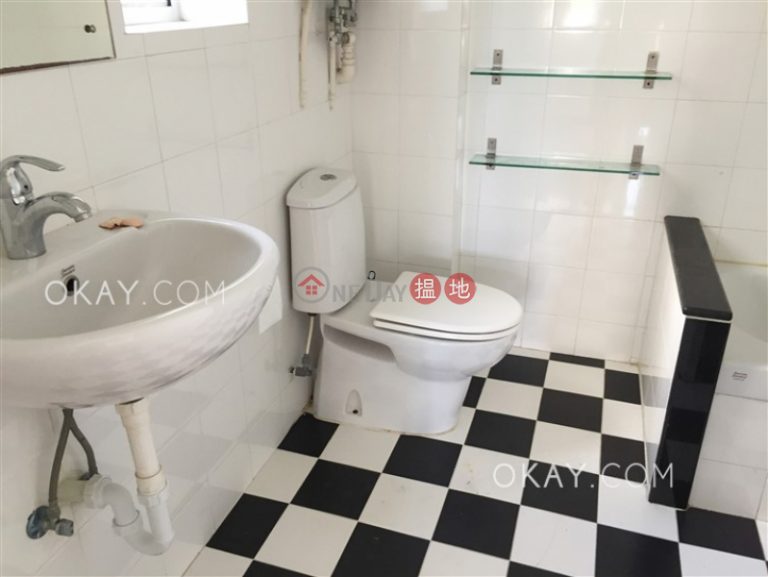 Efficient 3 bedroom with balcony & parking | Rental