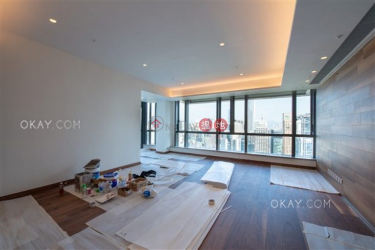 Luxurious 3 bed on high floor with balcony & parking | Rental