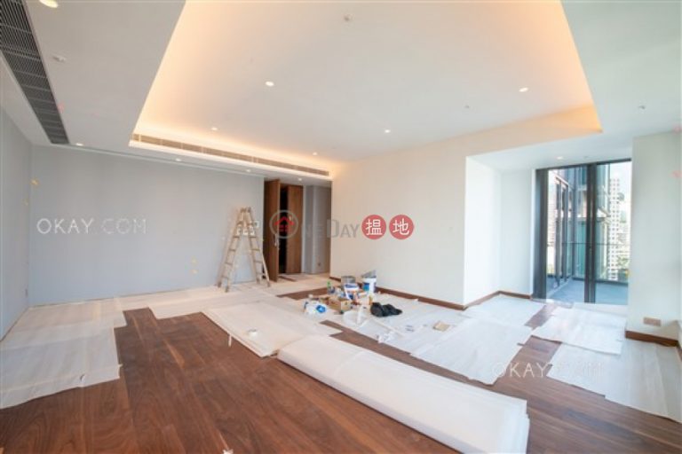 Luxurious 3 bed on high floor with balcony & parking | Rental