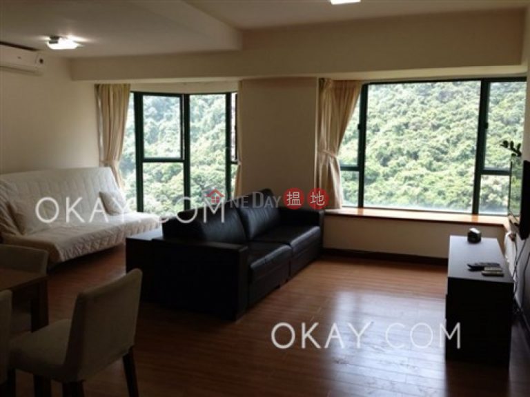 Luxurious 1 bedroom on high floor with parking | Rental
