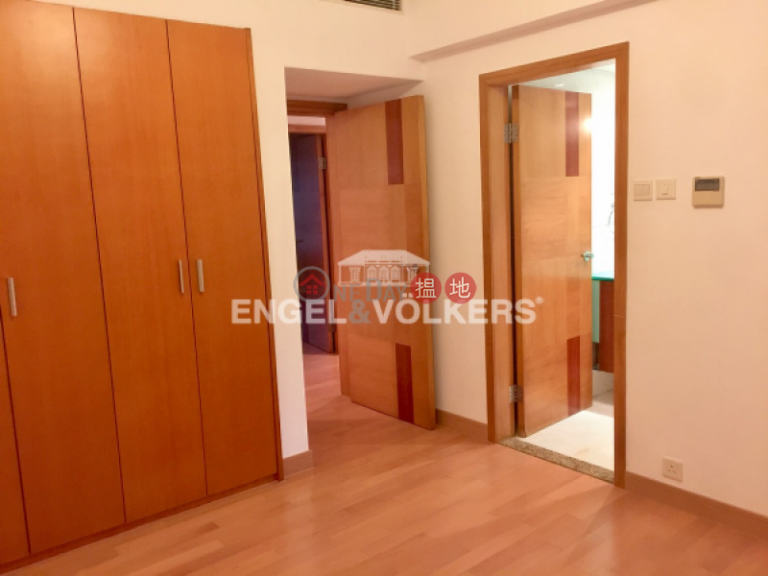 4 Bedroom Luxury Flat for Rent in Central Mid Levels
