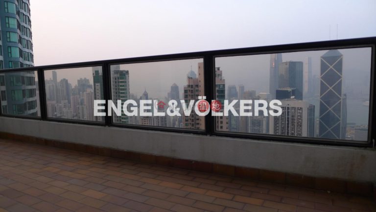 4 Bedroom Luxury Flat for Rent in Central Mid Levels