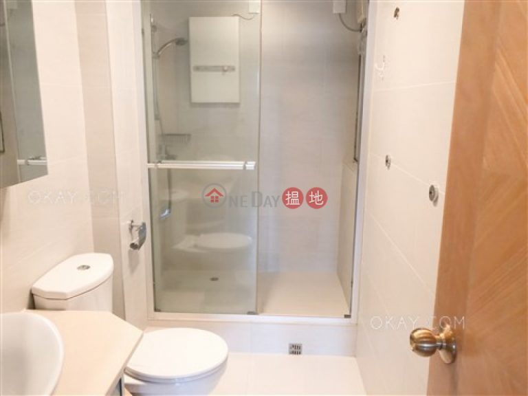 Tasteful 2 bedroom in Mid-levels Central | Rental