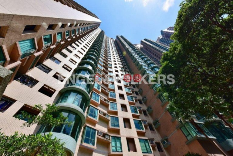 1 Bed Flat for Rent in Central Mid Levels