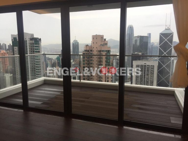 3 Bedroom Family Flat for Rent in Central Mid Levels