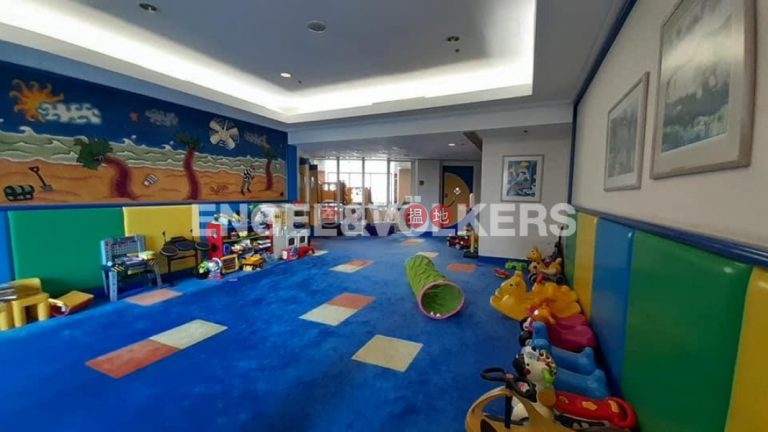 3 Bedroom Family Flat for Rent in Central Mid Levels