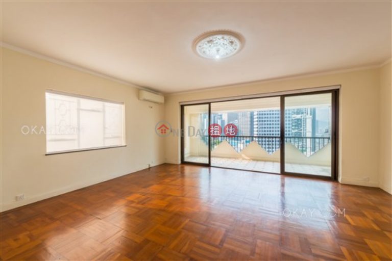 Efficient 3 bed on high floor with balcony & parking | Rental