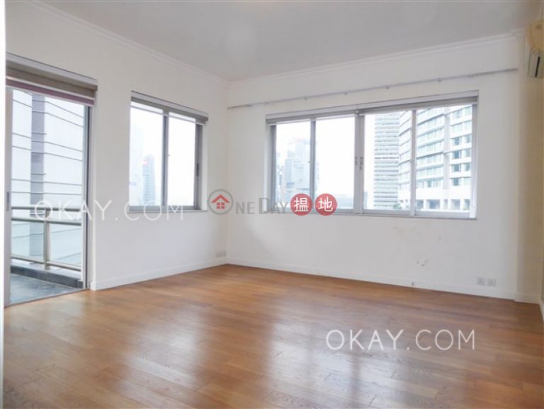 Exquisite 3 bedroom with balcony | Rental
