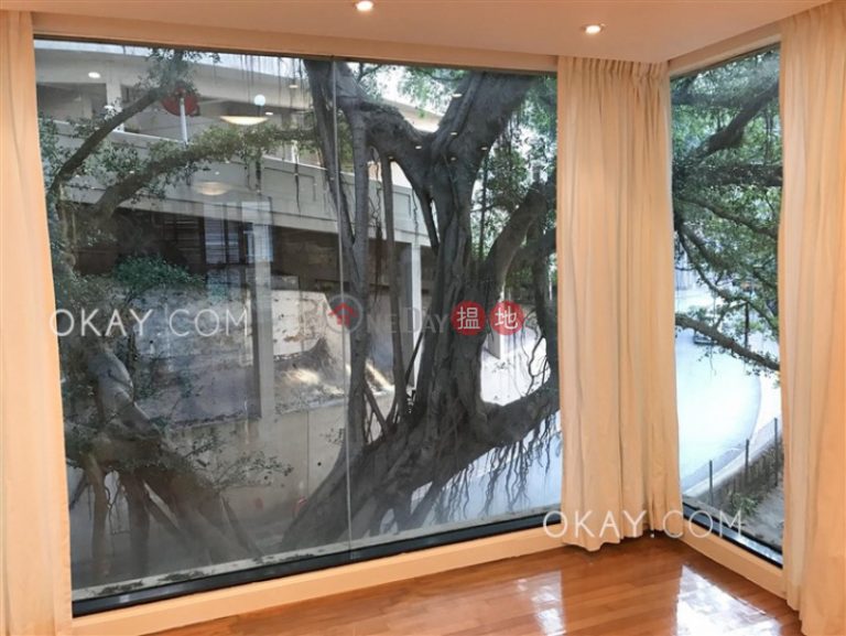 Charming 2 bedroom on high floor with balcony | Rental