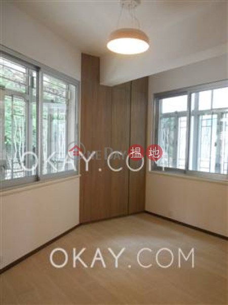 Tasteful 2 bedroom in Mid-levels Central | Rental