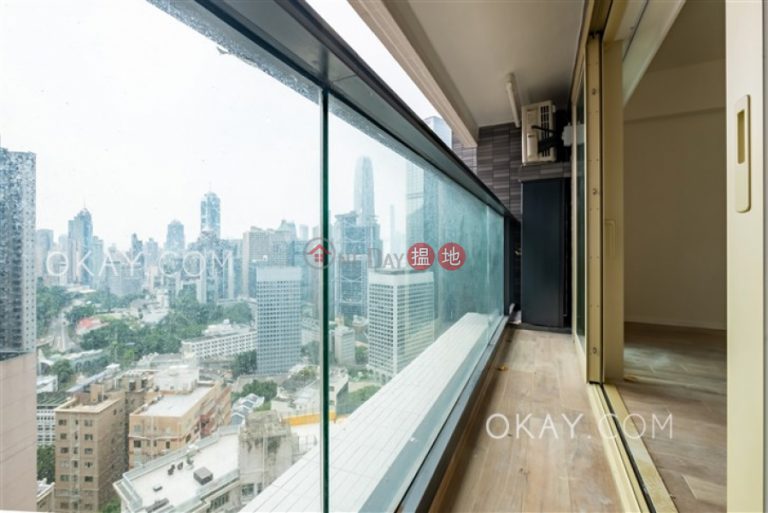 Rare 3 bedroom on high floor with balcony & parking | Rental