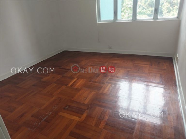 Rare 3 bedroom with balcony | Rental