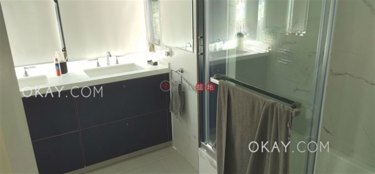 Gorgeous 3 bedroom in Mid-levels Central | For Sale