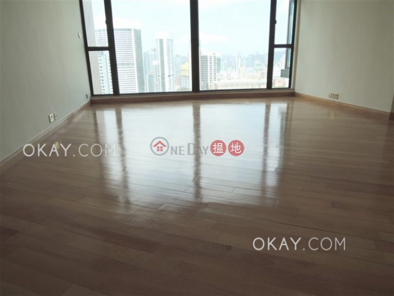 Stylish 3 bedroom in Mid-levels Central | Rental