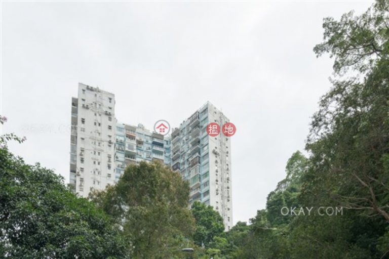 Luxurious 3 bed on high floor with balcony & parking | Rental